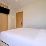 Hostal Puerta Almar