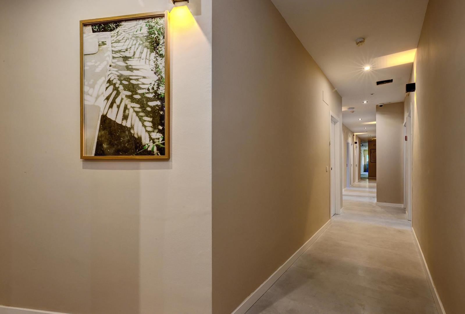Puerta Almar Pensión Estepona